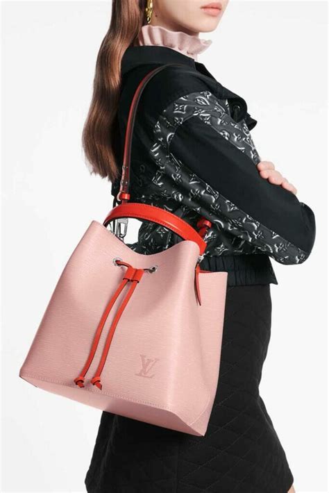 neonoe pink